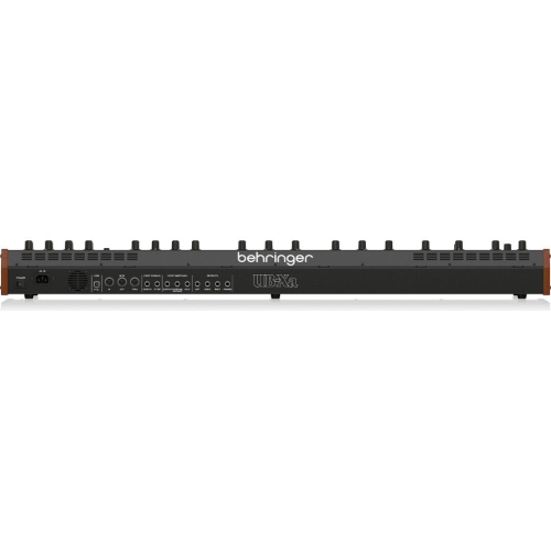 Аналоговий поліфонічний синтезатор BEHRINGER UB-Xa