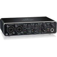   Мікшерний підсилювач BEHRINGER UMC204HD