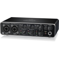   Мікшерний підсилювач BEHRINGER UMC204HD