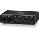 BEHRINGER UMC202HD