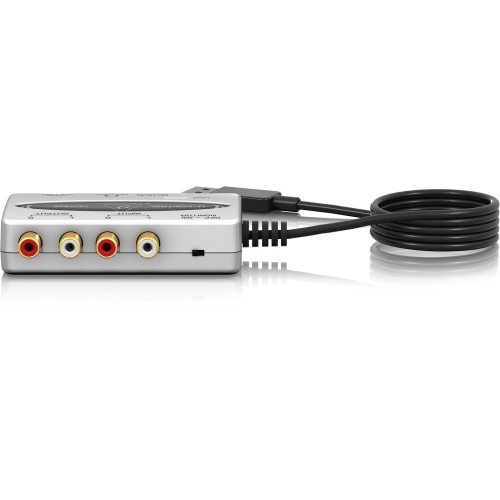 Звукова карта BEHRINGER UCA202