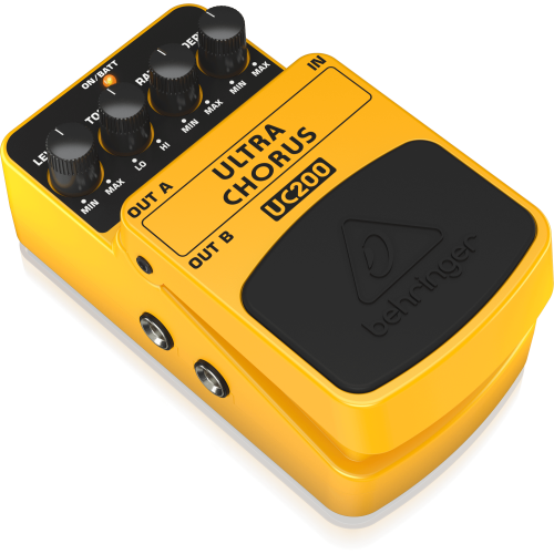 Гітарна педаль ефектів BEHRINGER UC200