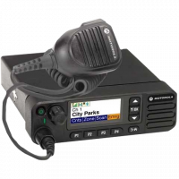 Цифрова автомобільна радіостанція Motorola DM4601E VHF LP WIFI/BT/GNSS CD MBAR304NE (Compact Microphone, Power Cable and Trunnion)