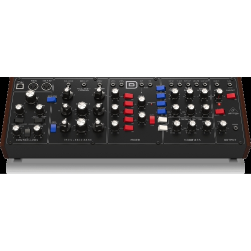 Синтезатор BEHRINGER Model D